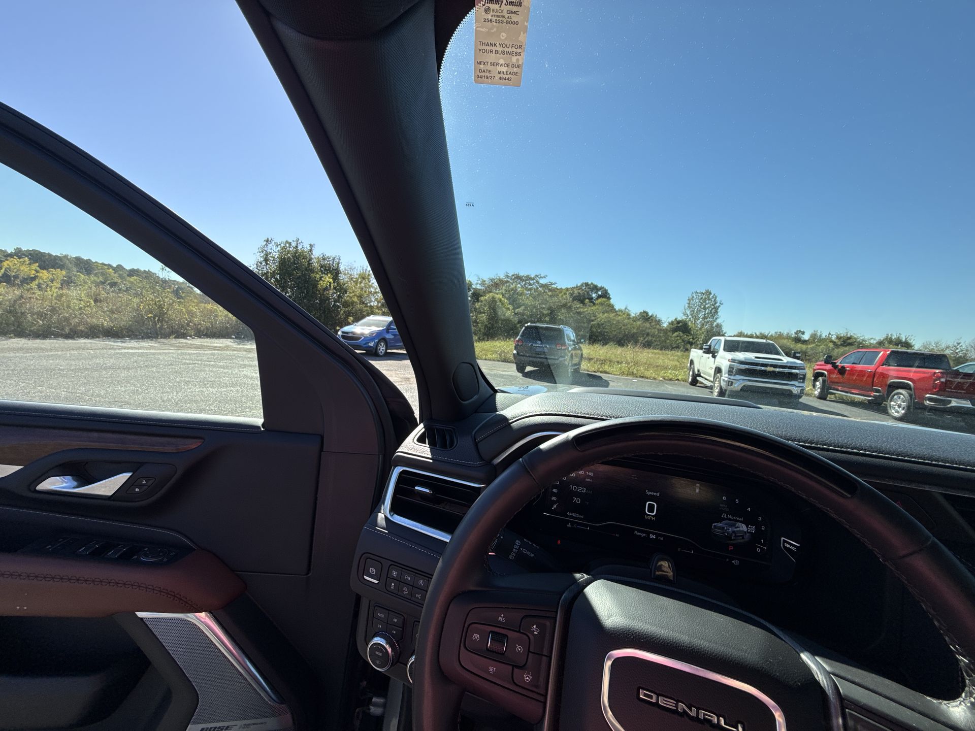 2024 GMC Yukon Denali Ultimate - Photo 15