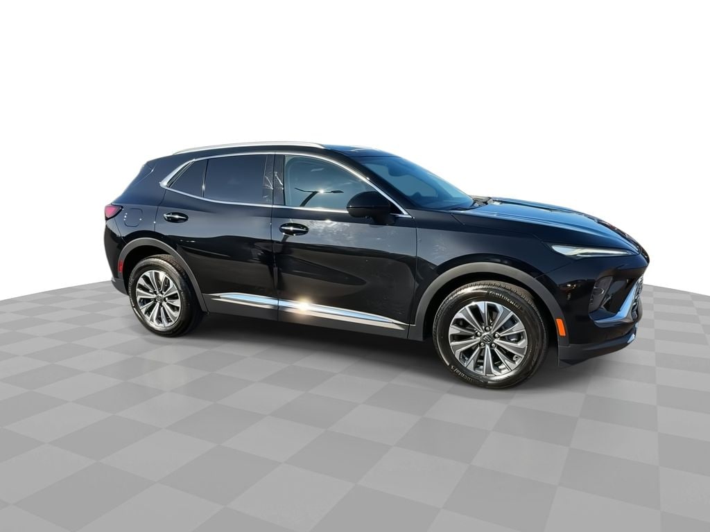 Used 2025 Buick Envision Preferred SUV