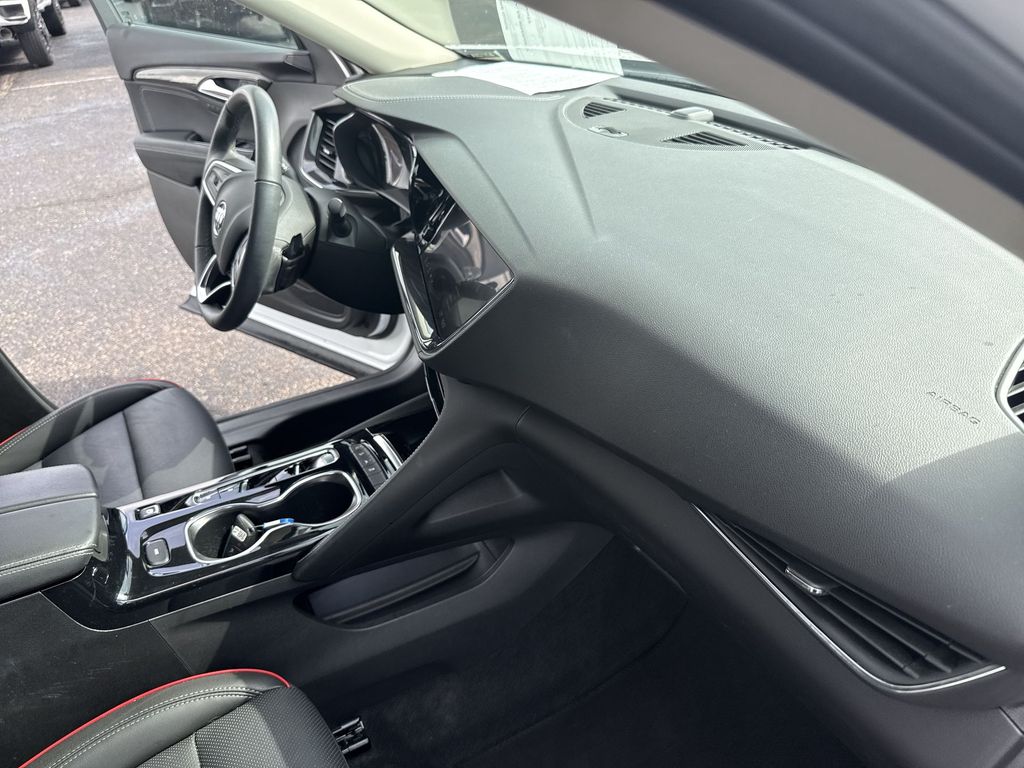 2023 Buick Envision Essence - Photo 36