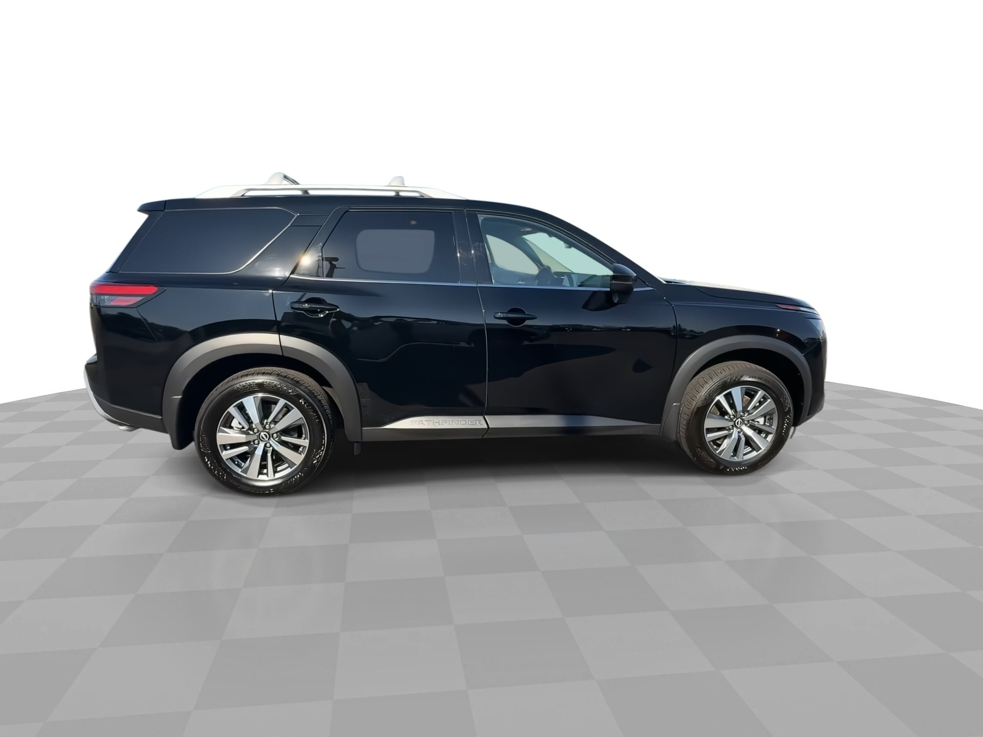 2025 Nissan Pathfinder SL - Photo 9