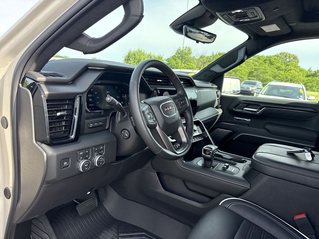 2026 GMC Sierra 1500 AT4X - Photo 16
