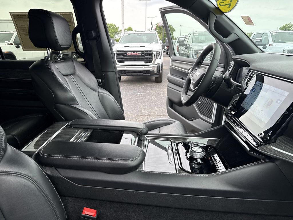 2022 Jeep Wagoneer Series II - Photo 13