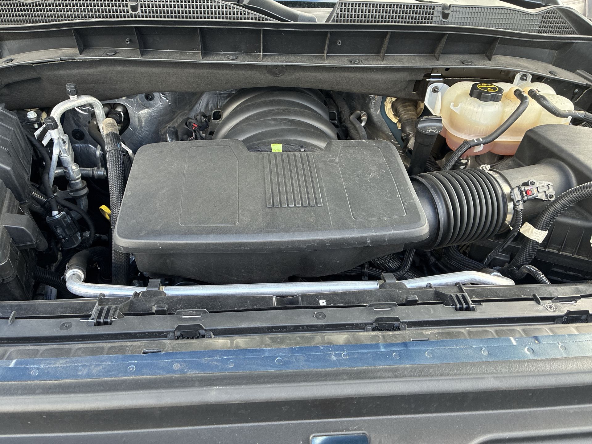 2024 GMC Sierra 1500 SLT - Photo 37