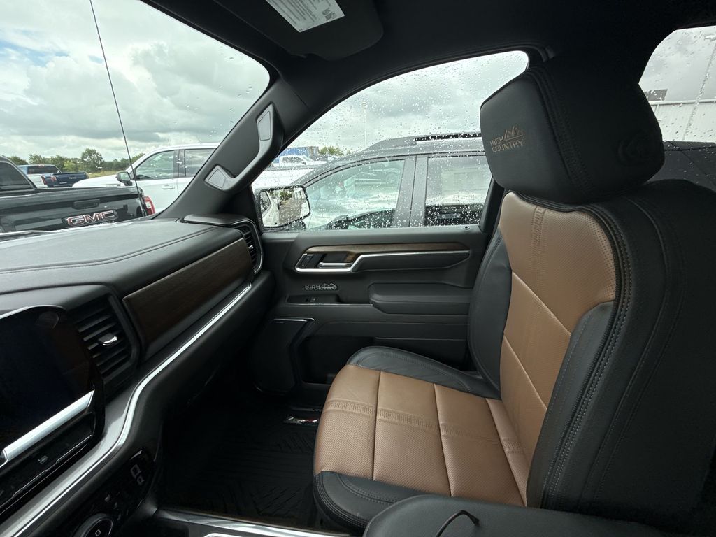 2025 Chevrolet Silverado 1500 High Country - Photo 26