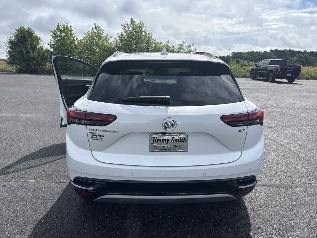 2023 Buick Envision Essence - Photo 33