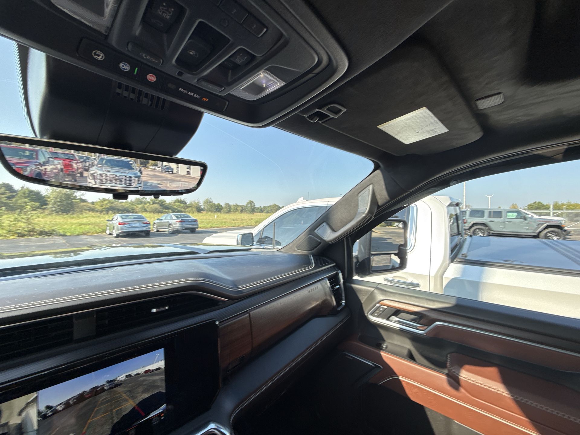 2025 GMC Sierra 2500HD Denali Ultimate - Photo 13