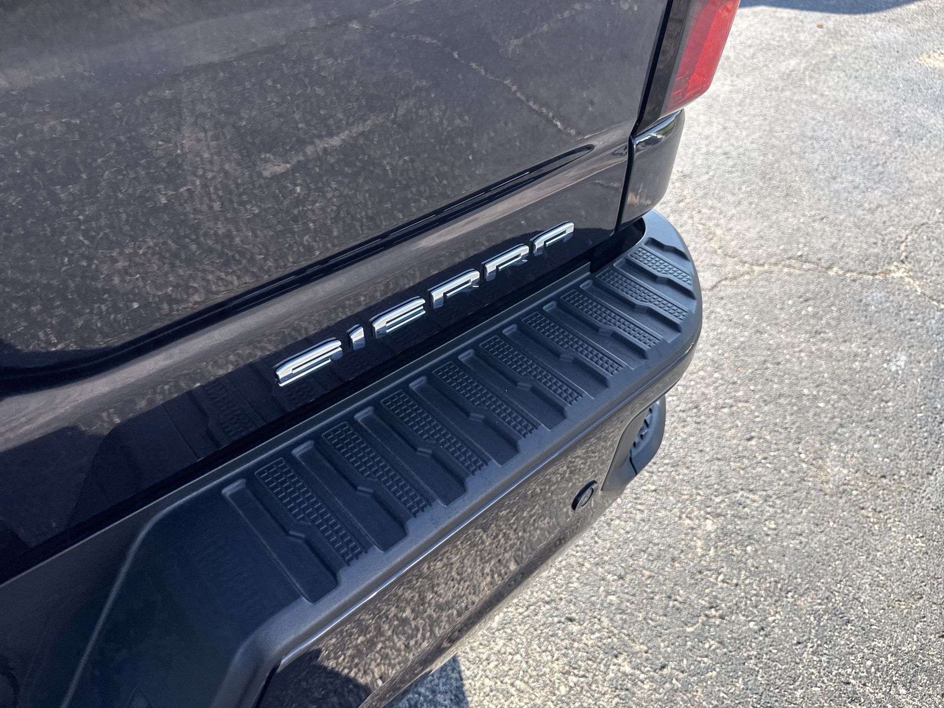 2025 GMC Sierra 2500HD Denali Ultimate - Photo 38