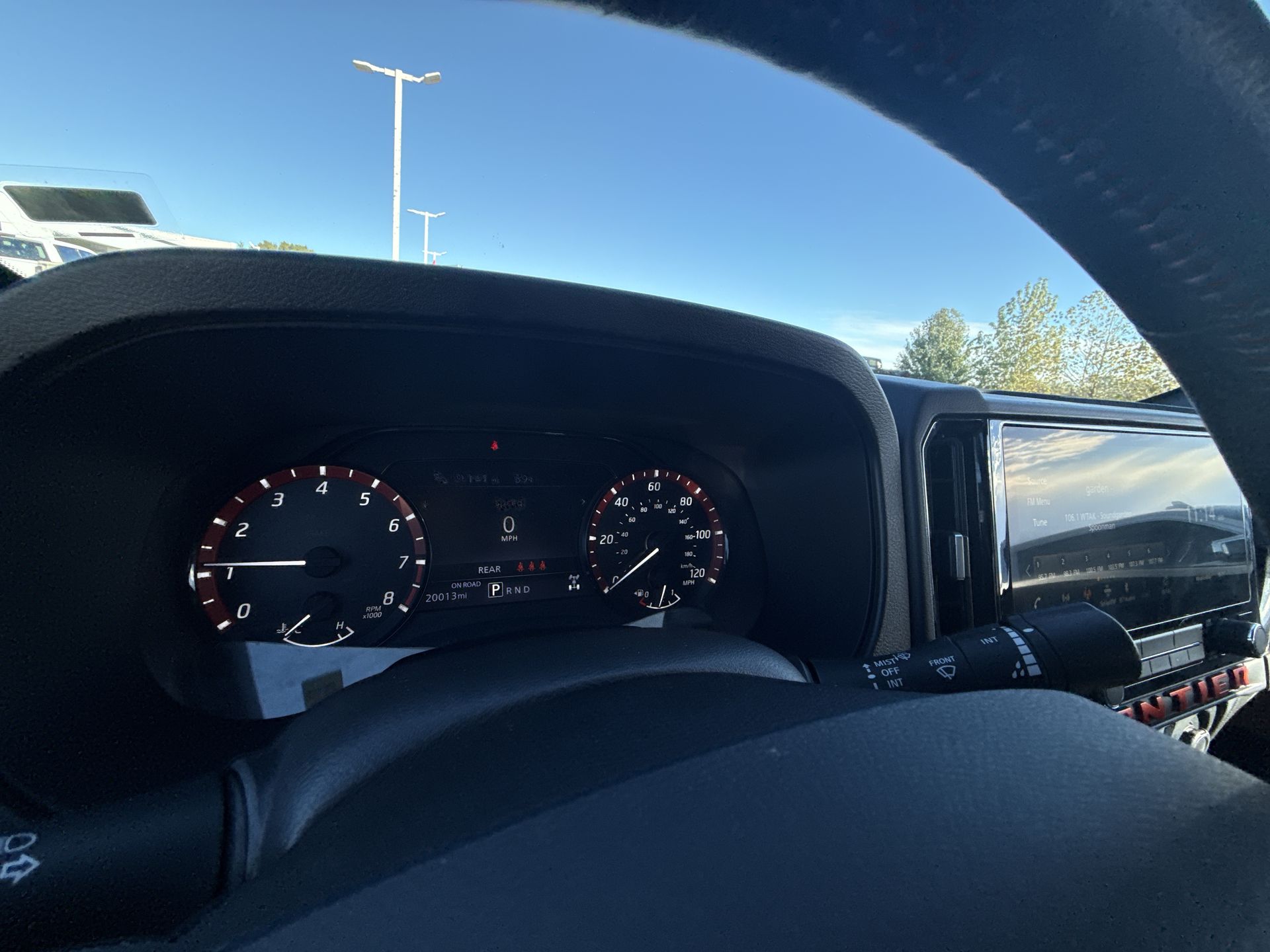 2026 Nissan Frontier PRO-4X - Photo 18