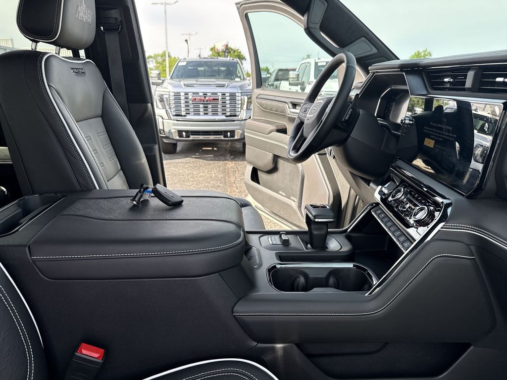 2026 GMC Sierra 1500 AT4X - Photo 15