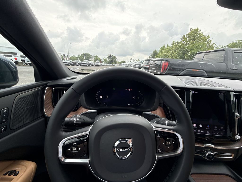 2023 Volvo XC60 Ultimate - Photo 17