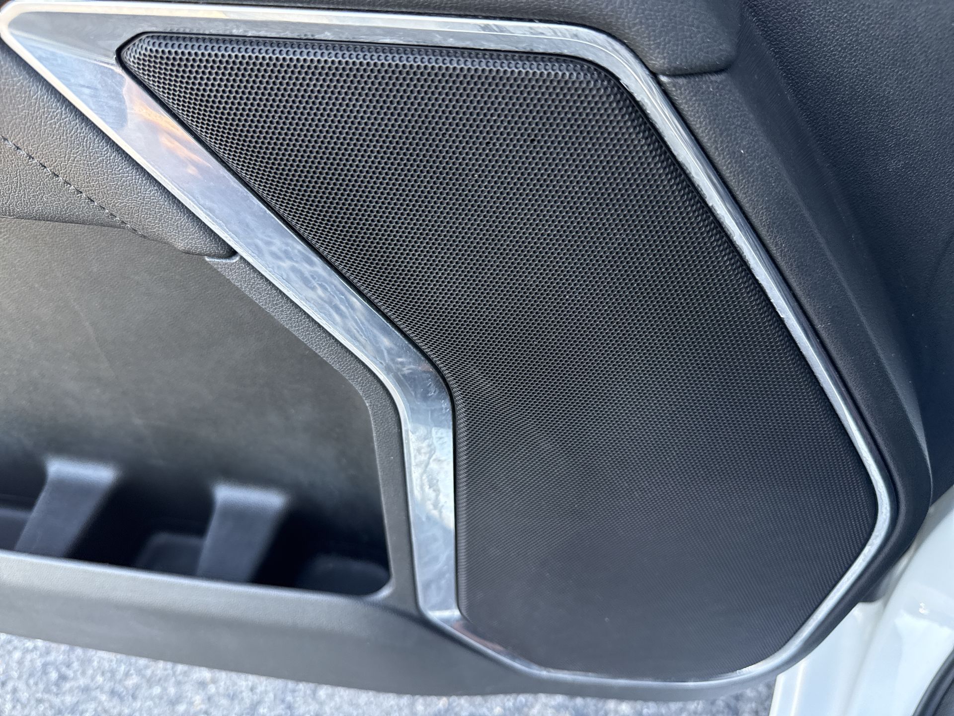 2024 GMC Sierra 1500 SLE - Photo 31