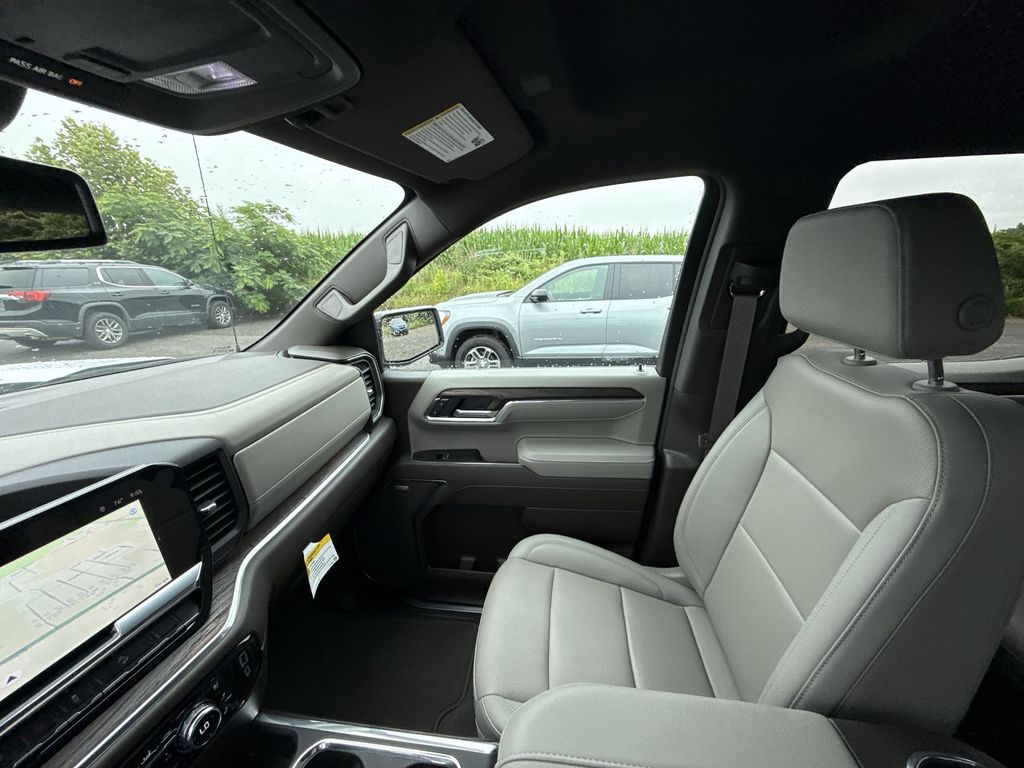 2025 GMC Sierra 1500 SLT - Photo 26