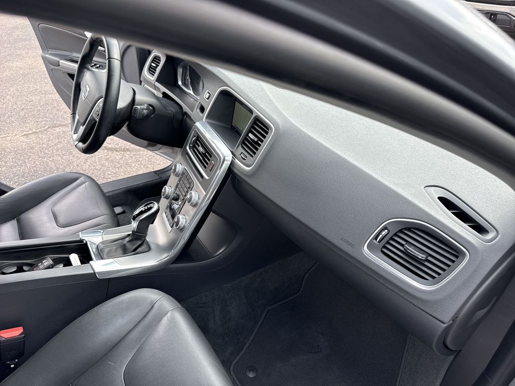 2017 Volvo S60 T5 Inscription - Photo 36