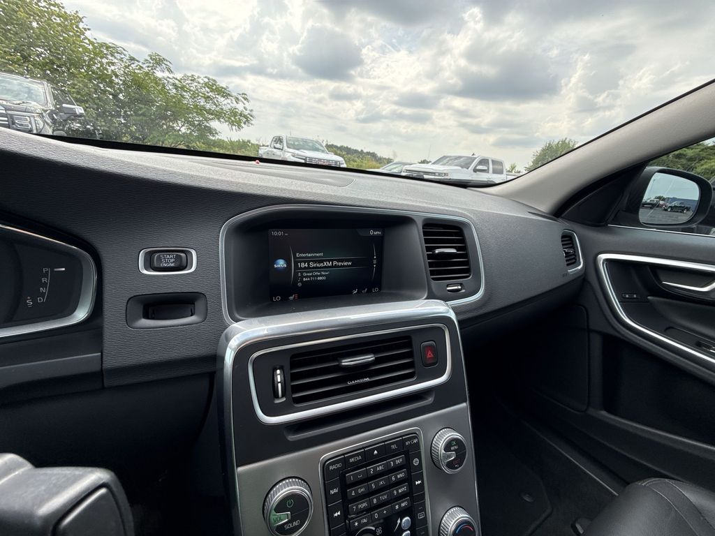 2017 Volvo S60 T5 Inscription - Photo 19