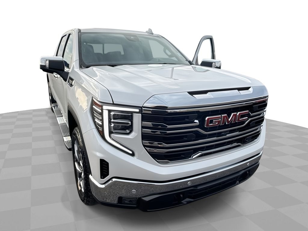 Used 2025 GMC Sierra 1500 SLT Truck