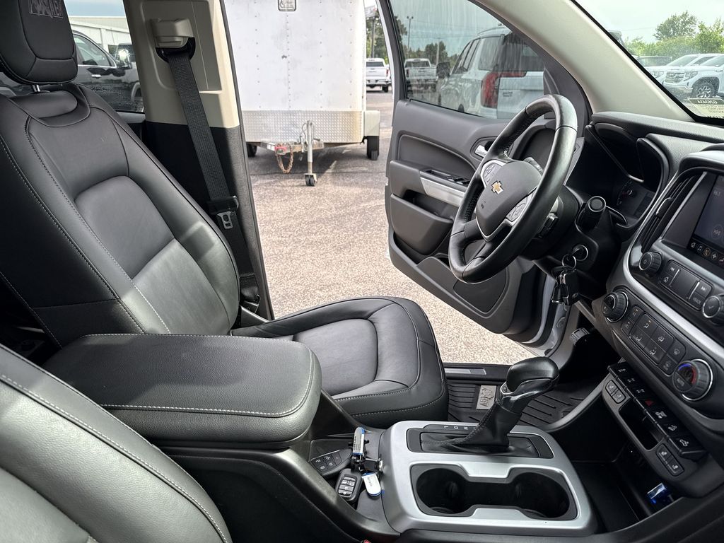 2022 Chevrolet Colorado ZR2 - Photo 13