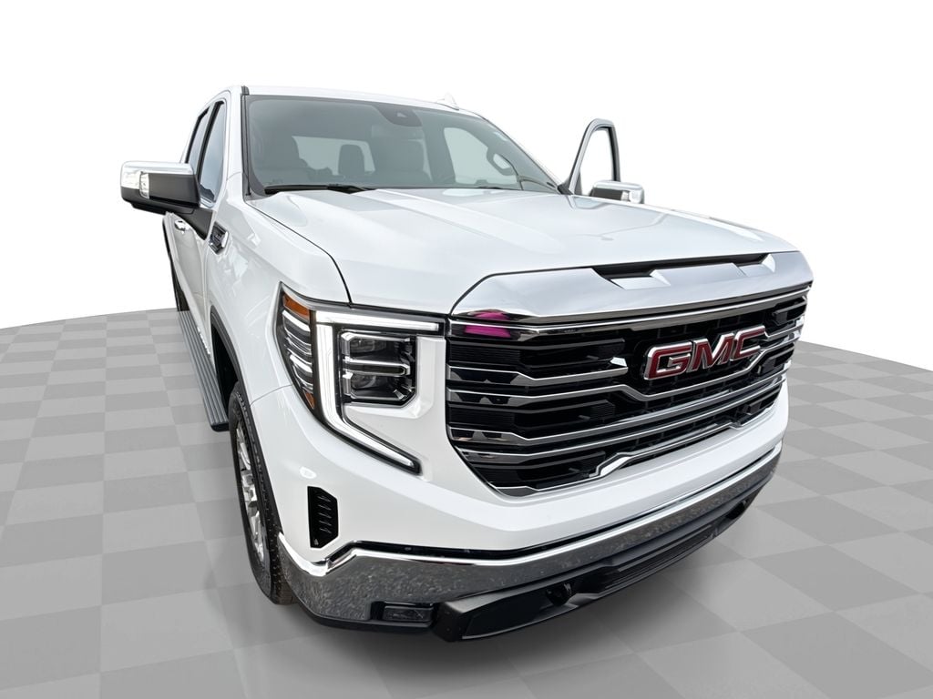 2024 GMC Sierra 1500 SLT's photo