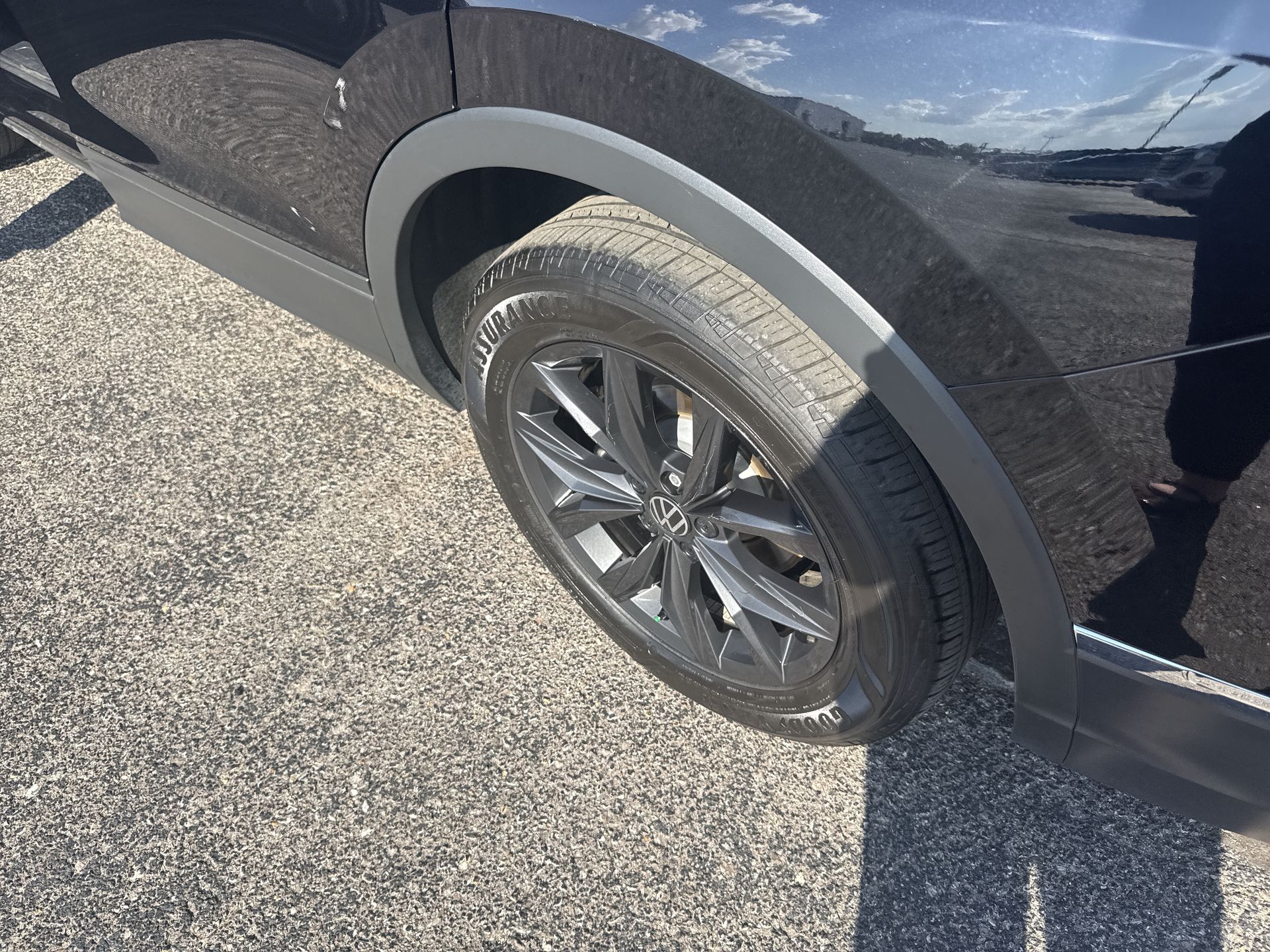 2024 Volkswagen Tiguan SE - Photo 40