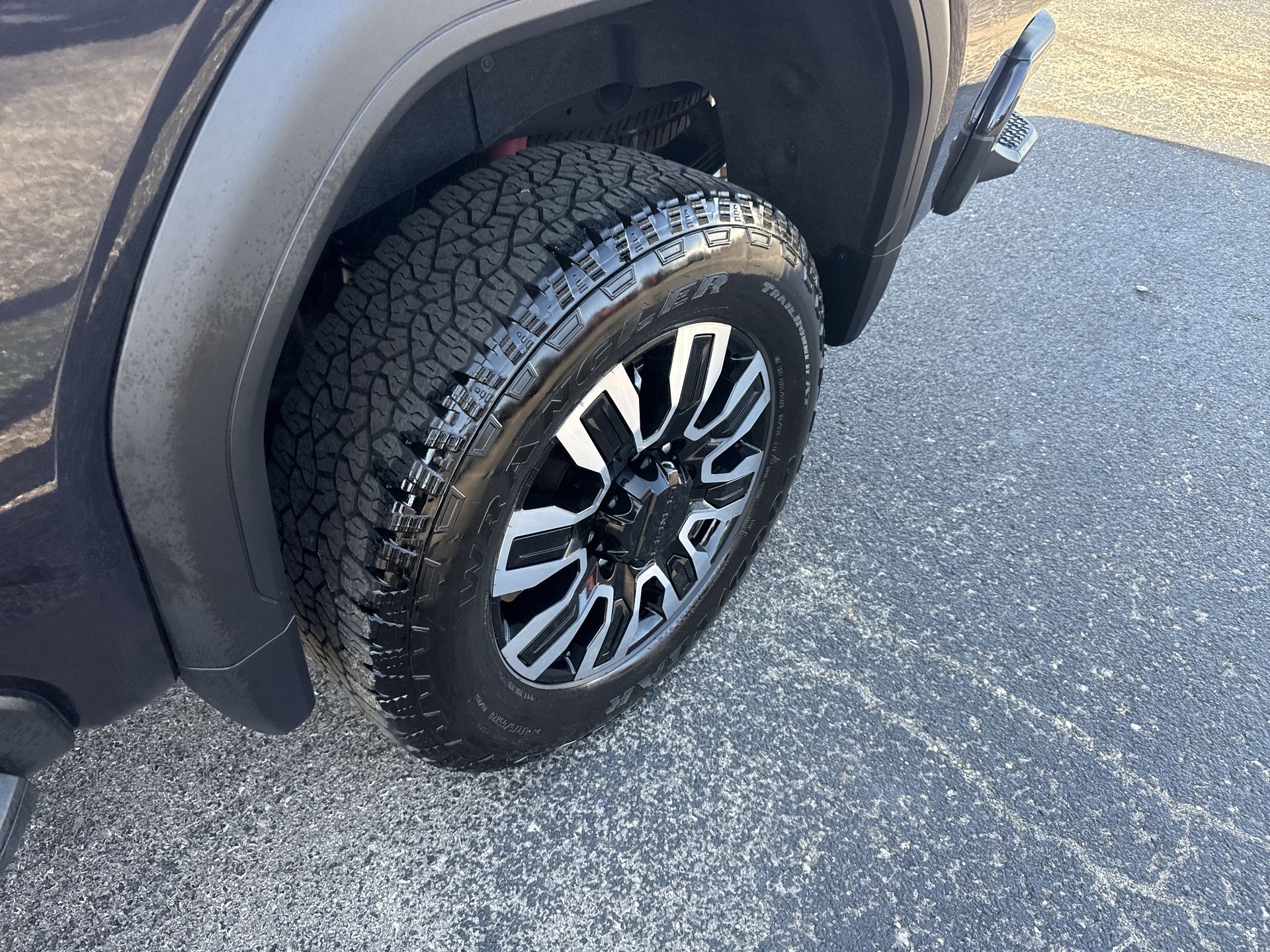 2025 GMC Sierra 2500HD Denali Ultimate - Photo 39