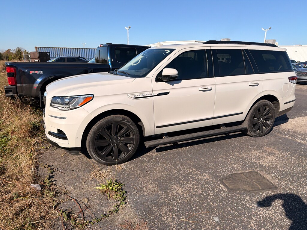 Used 2024 Lincoln Navigator Reserve SUV