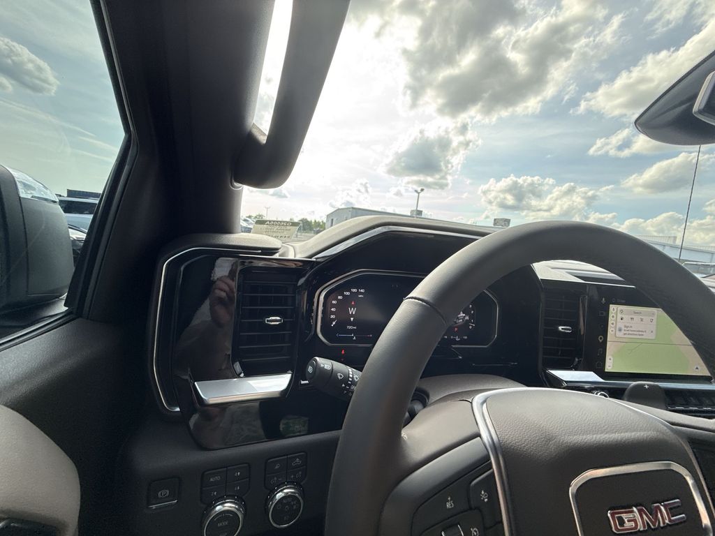 2026 GMC Sierra 1500 SLT - Photo 24