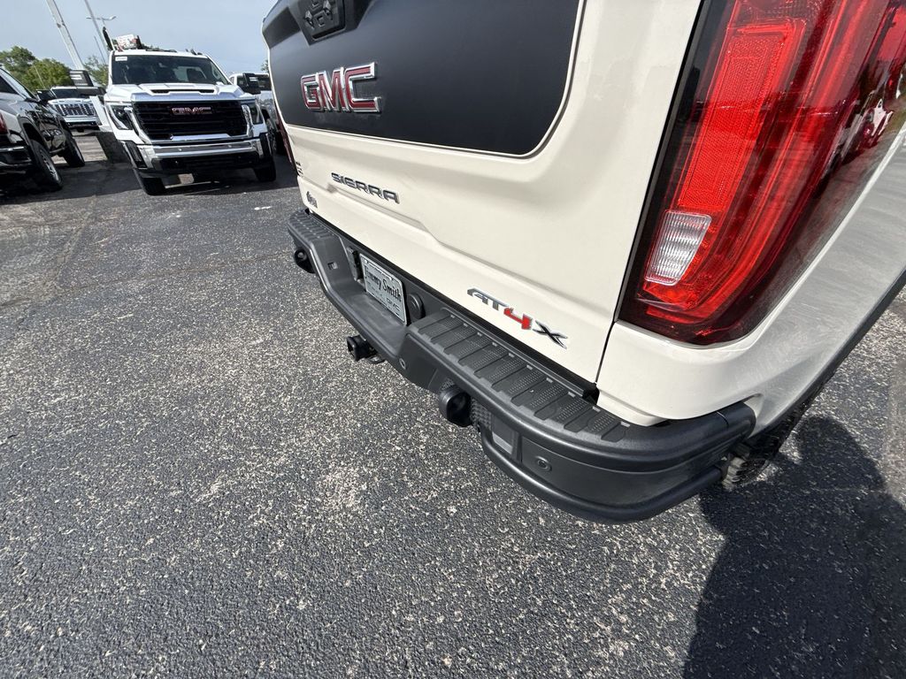 2026 GMC Sierra 1500 AT4X - Photo 39