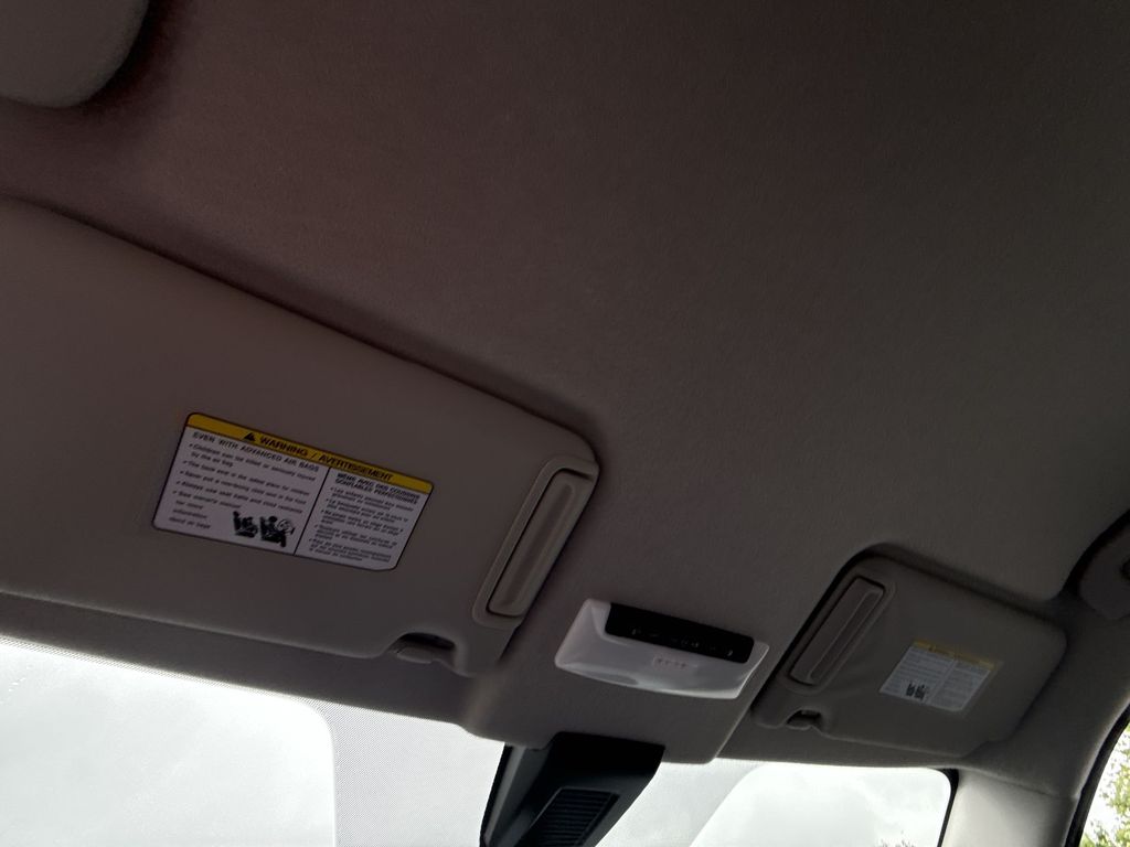 2024 Nissan Kicks S - Photo 25