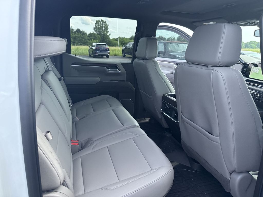 2026 GMC Sierra 1500 SLT - Photo 34