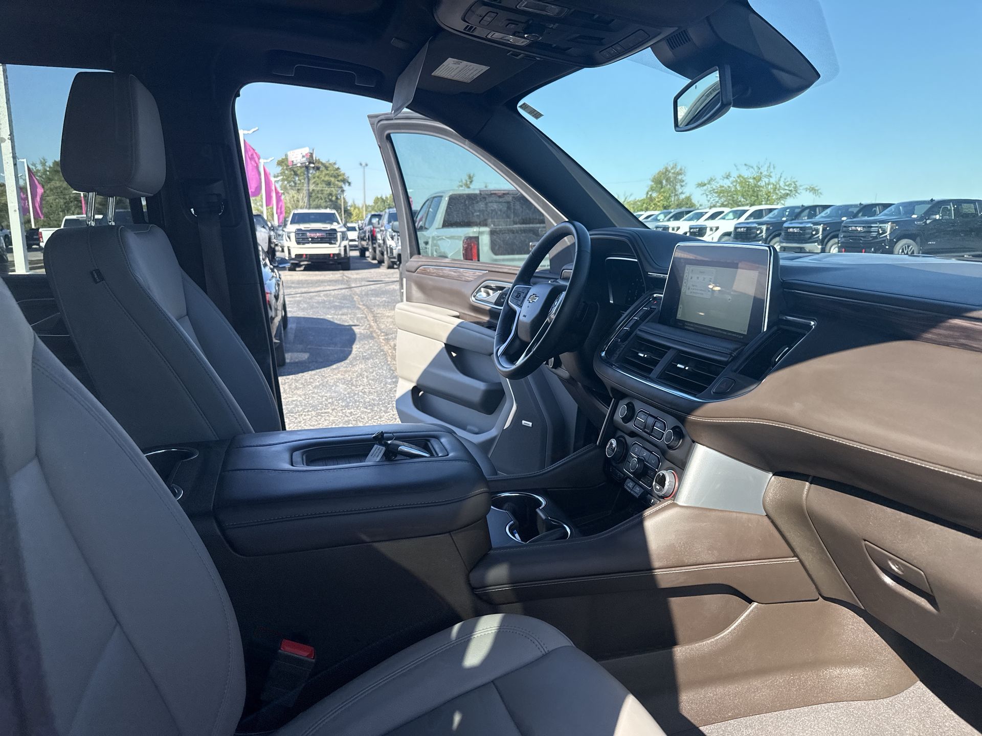2023 Chevrolet Tahoe LT - Photo 34