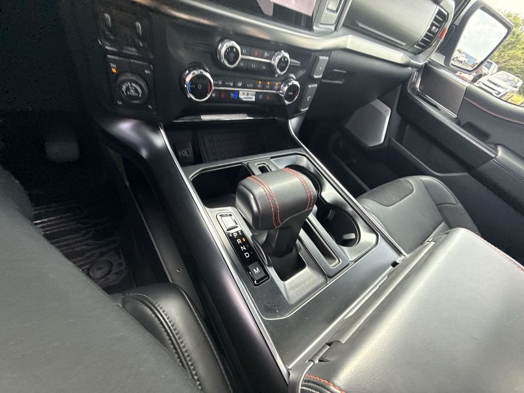 2025 Ford F-150 Raptor - Photo 22