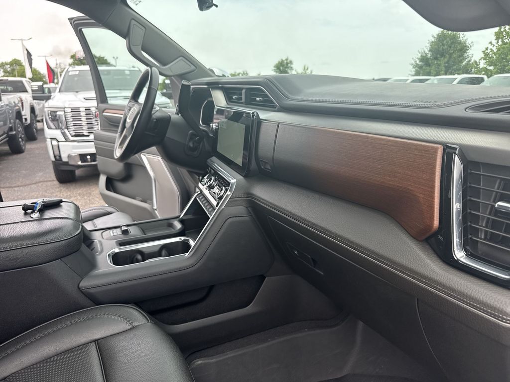 2024 GMC Sierra 2500HD Denali - Photo 36