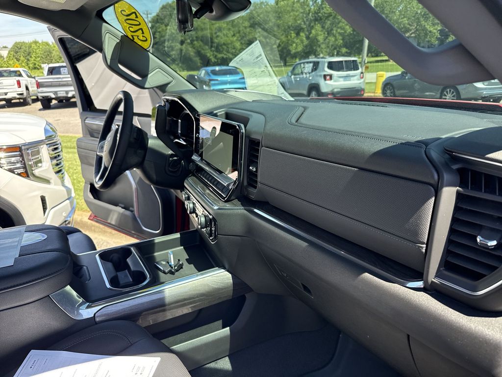 2024 Chevrolet Silverado 2500HD LTZ - Photo 36