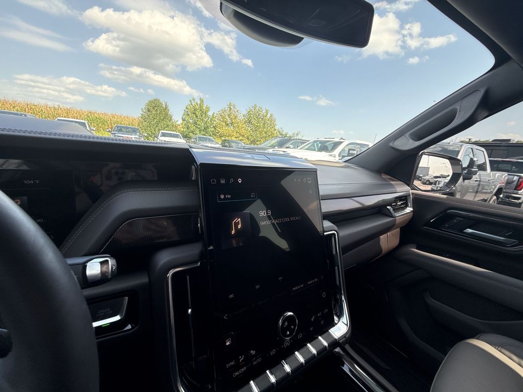 2025 GMC Yukon XL Elevation - Photo 19