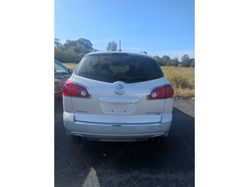 Used 2009 Buick Enclave CXL SUV