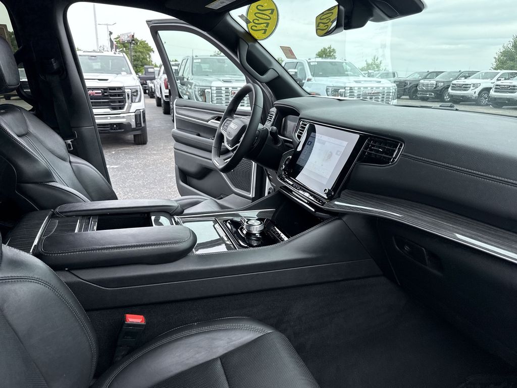 2022 Jeep Wagoneer Series II - Photo 35