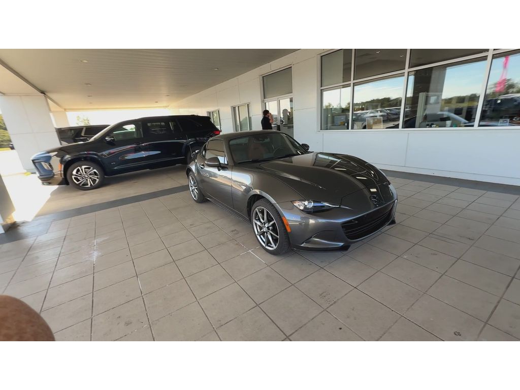 2023 Mazda MX-5 Miata Miata RF Grand Touring photo 3