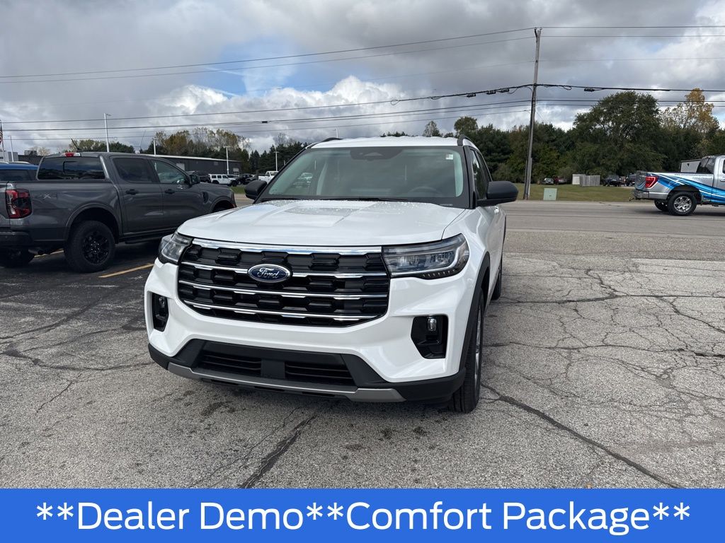2026 Ford Explorer Active - Photo 7