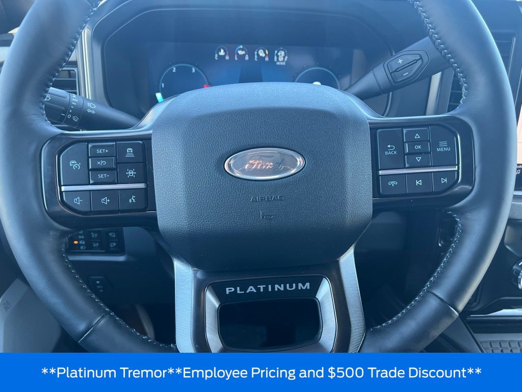 2026 Ford F-350 Super Duty Platinum - Photo 11