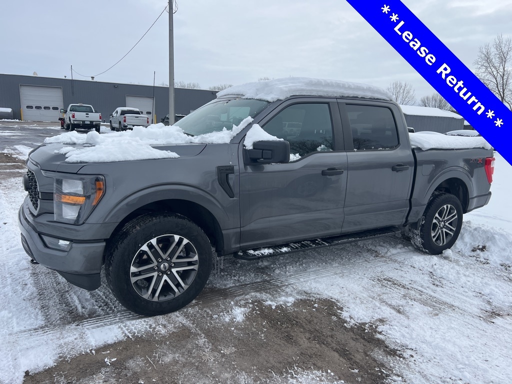 2023 Ford F-150 XL's photo
