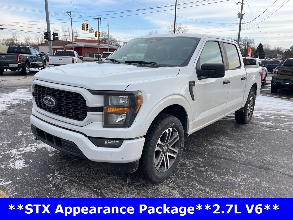 2023 Ford F-150 XL's photo