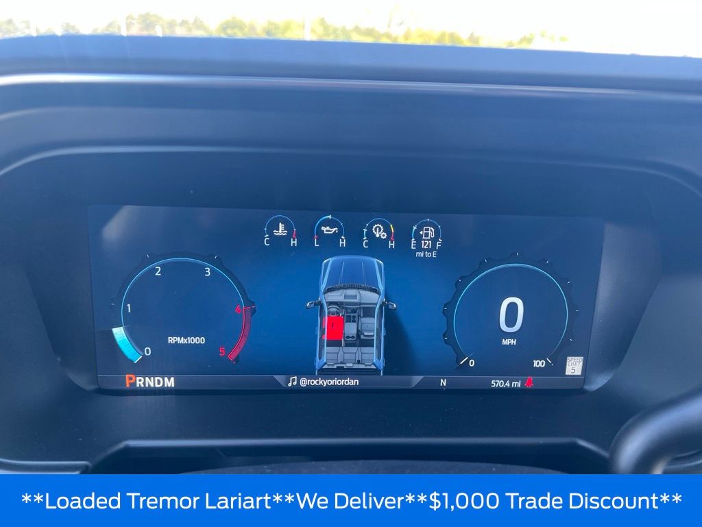 2026 Ford F-350 Super Duty Platinum - Photo 15