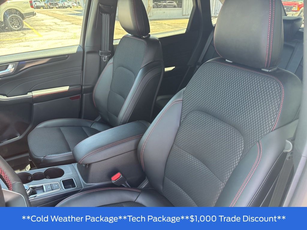 2026 Ford Escape ST-Line - Photo 23