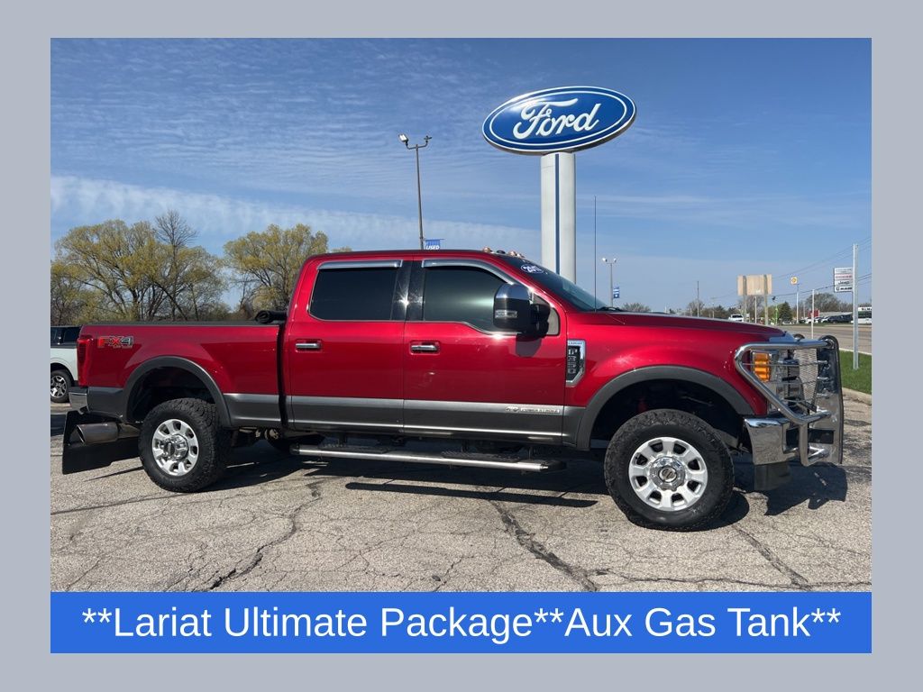 2017 Ford F-350 Lariat 4x4 Crew Cab 160 in SRW's photo