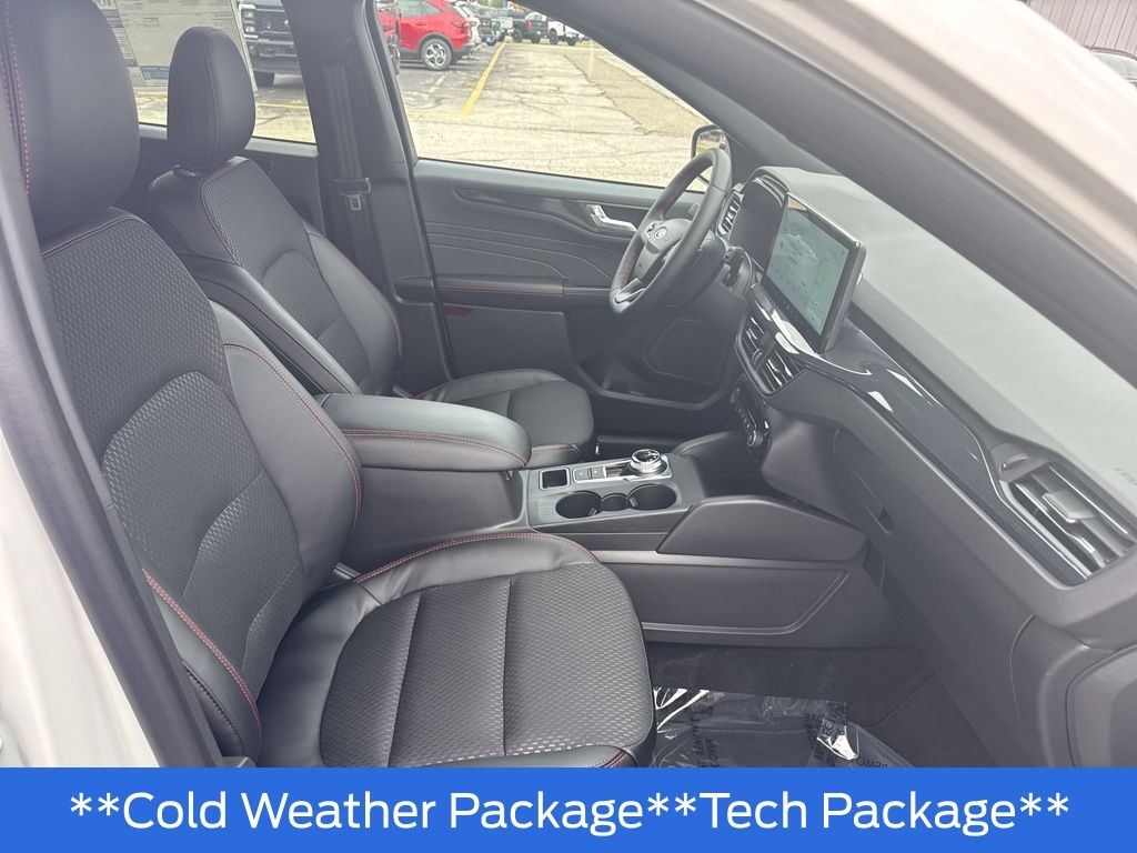 2026 Ford Escape ST-Line - Photo 25