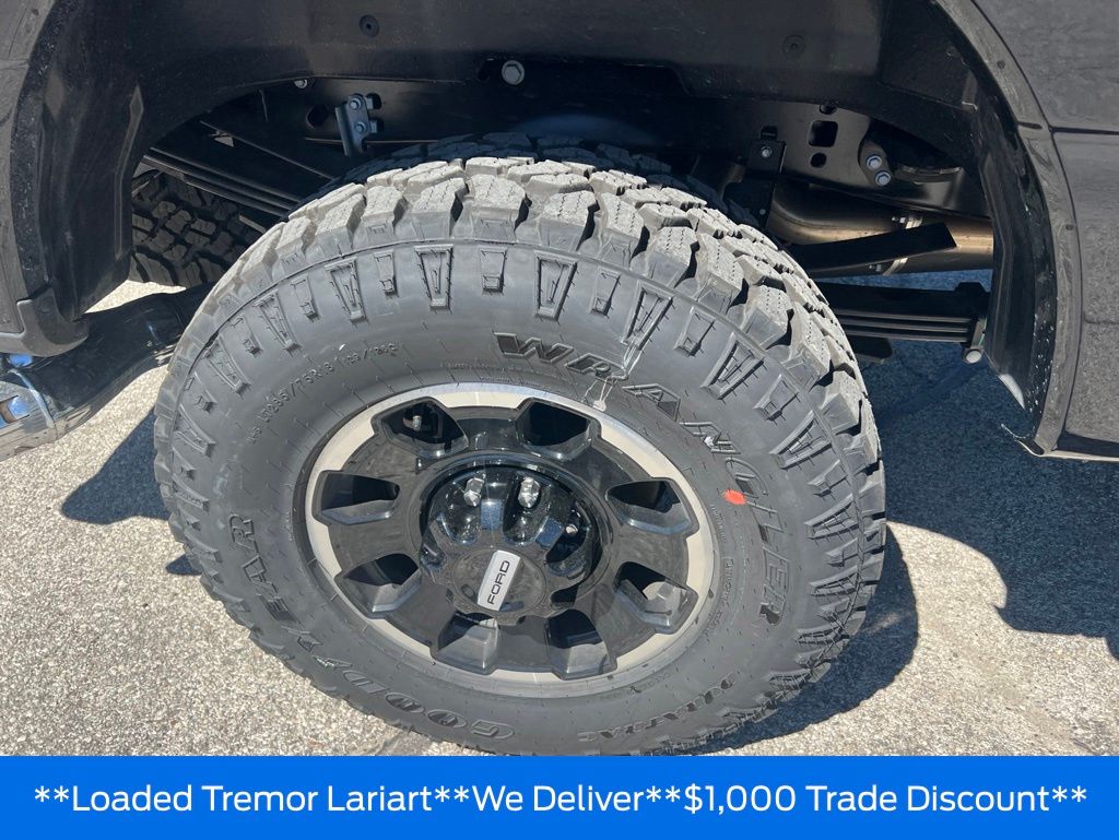 2026 Ford F-350 Super Duty Platinum - Photo 47
