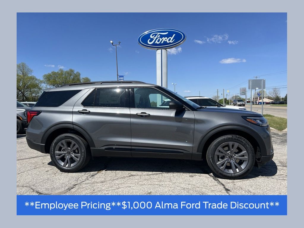 2026 Ford Explorer Active 4WD's photo