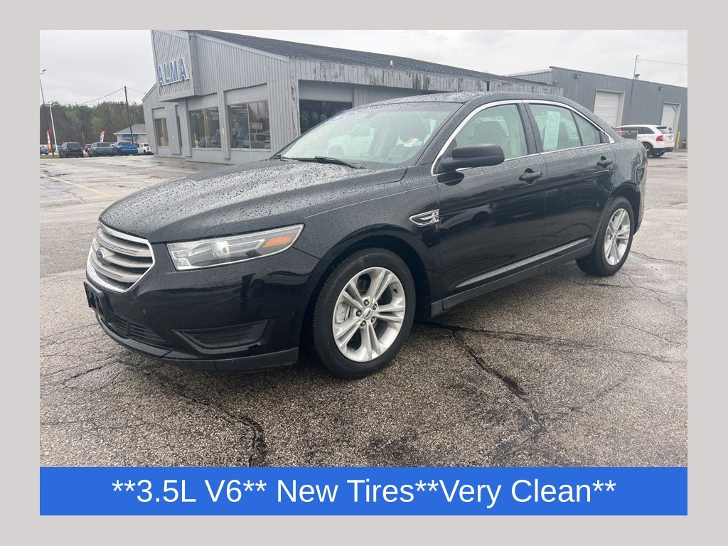 2016 Ford Taurus SE