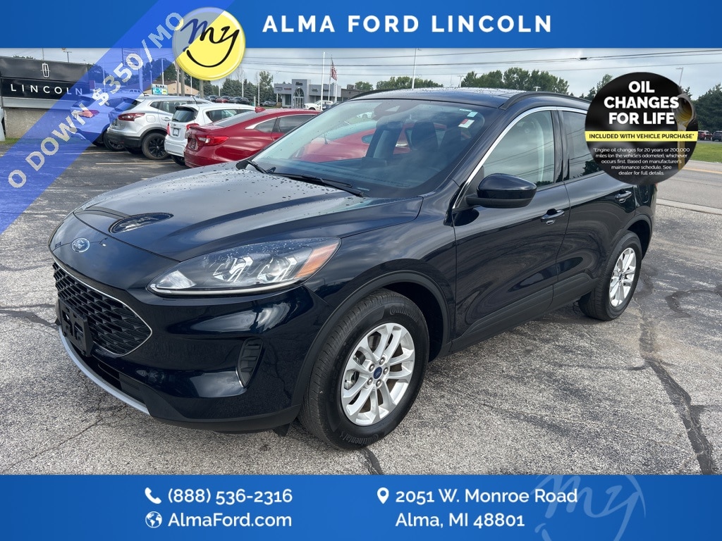 Used 2021 Ford Escape SE with VIN 1FMCU9BZXMUA31915 for sale in Alma, MI