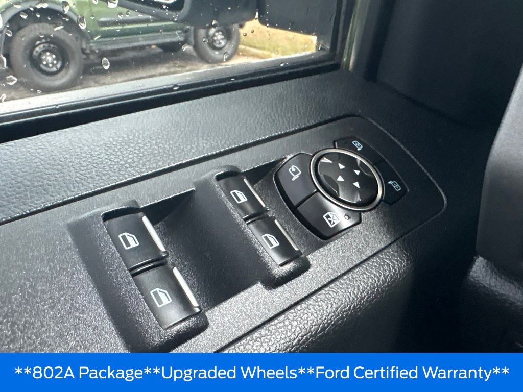 2020 Ford F-150 Raptor - Photo 16