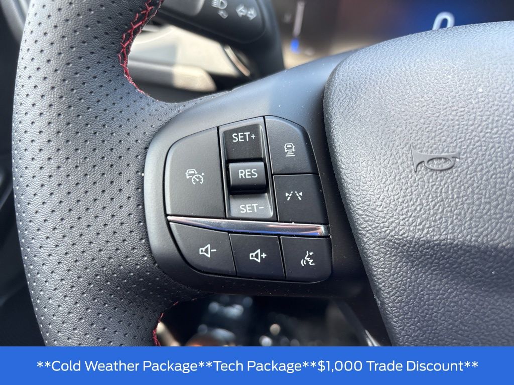2026 Ford Escape ST-Line - Photo 13